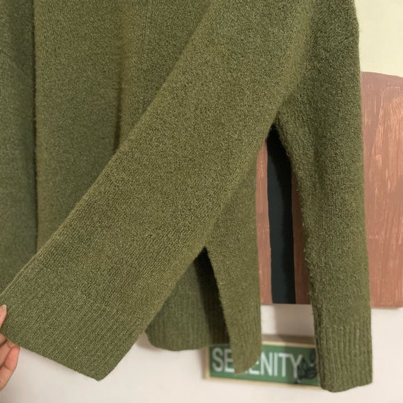 ☽ Bundle of Jessica Simpson Sweaters - Picture 6 of 7